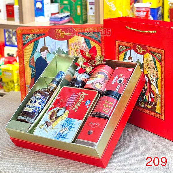 Hộp Quà Tết QT209