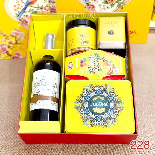 Hộp Quà Tết QT228